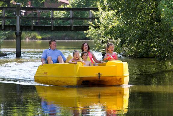 Fahren Tretboote | Ferienpark Weerterbergen
